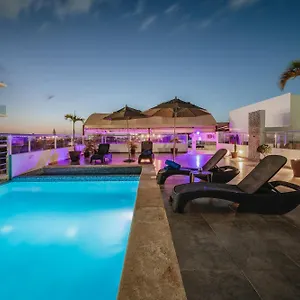 https://soho-playa.allrivieramayahotels.com